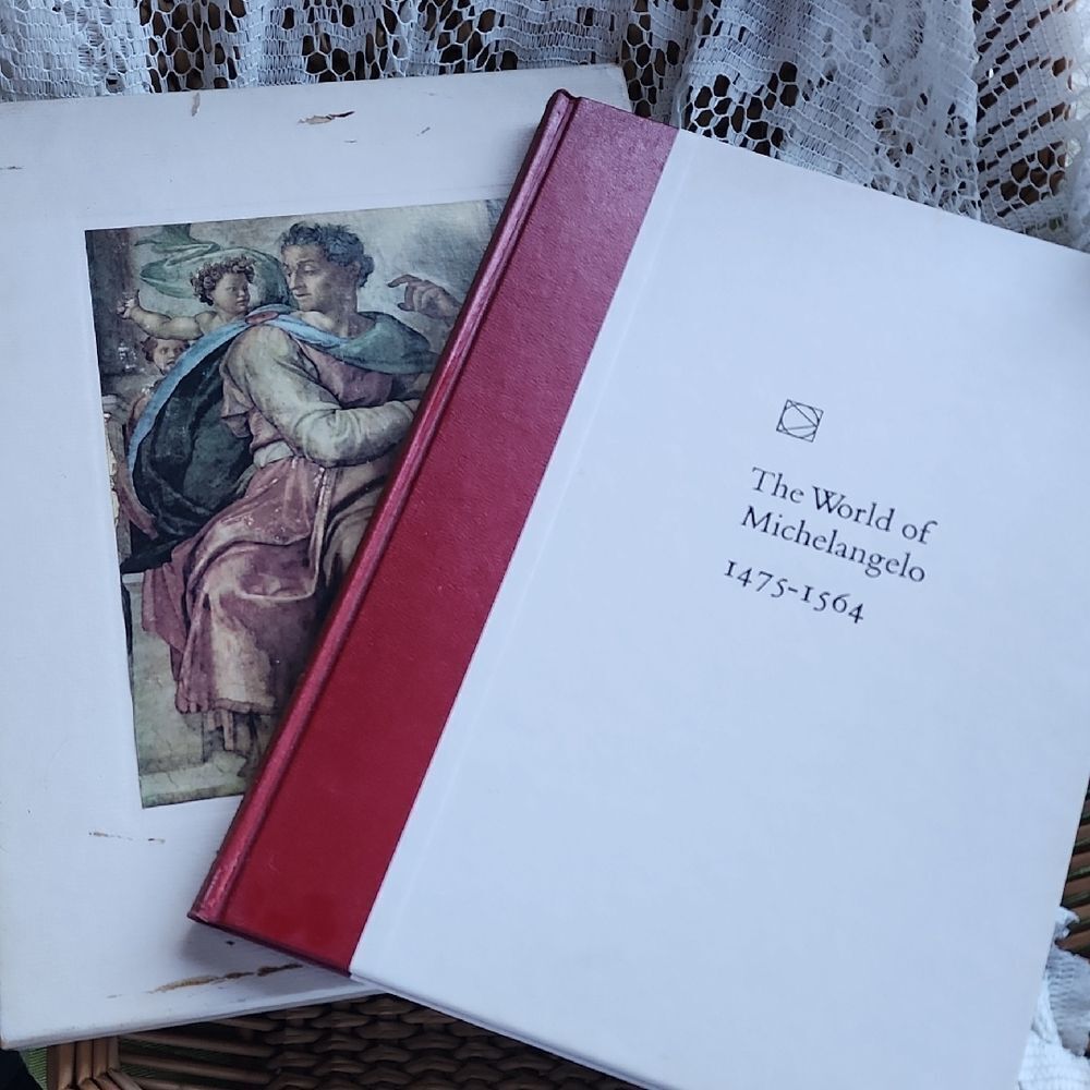 VINTAGE! The World of Michelangelo Coffee Table Book